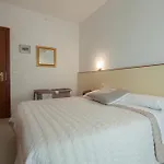 Szálloda Airone - E 3*