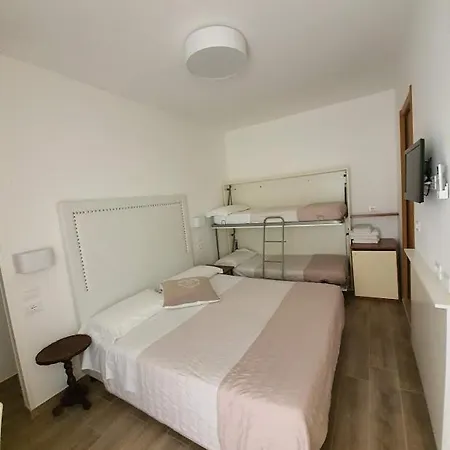Airone E Hotel 3*