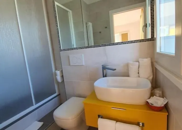 Airone - E تّشيرفييا